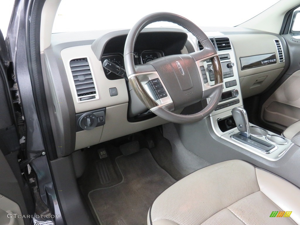 2009 MKX  - Sterling Grey Metallic / Medium Light Stone photo #30