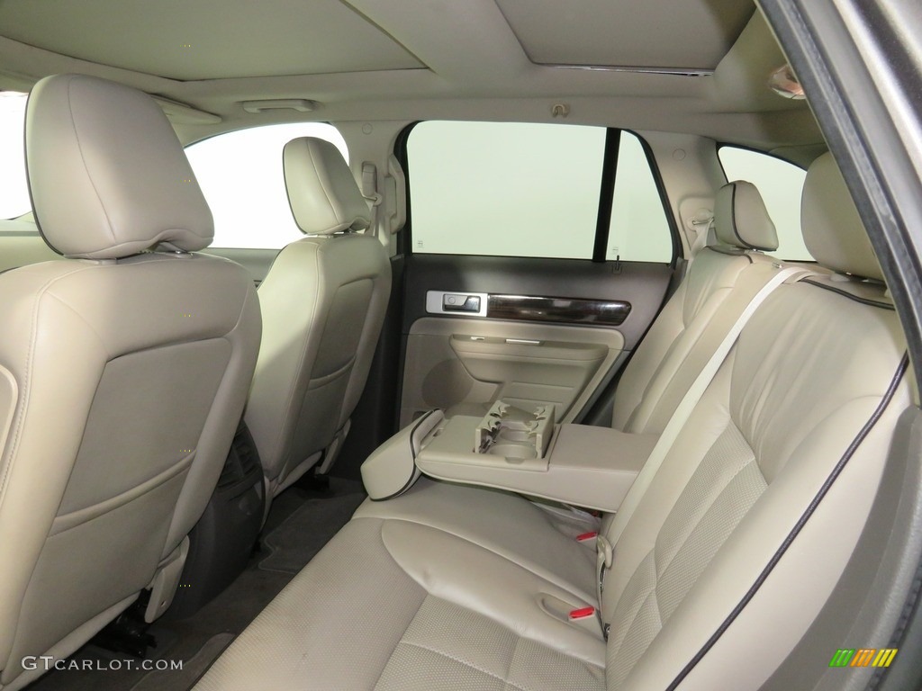 2009 MKX  - Sterling Grey Metallic / Medium Light Stone photo #33