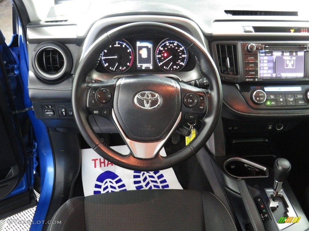 2017 RAV4 XLE - Electric Storm Metallic / Black photo #30