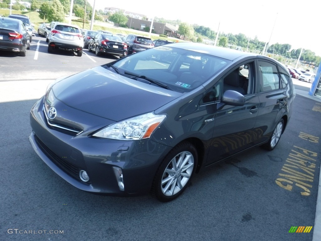 2014 Prius v Five - Magnetic Gray Metallic / Dark Gray photo #5