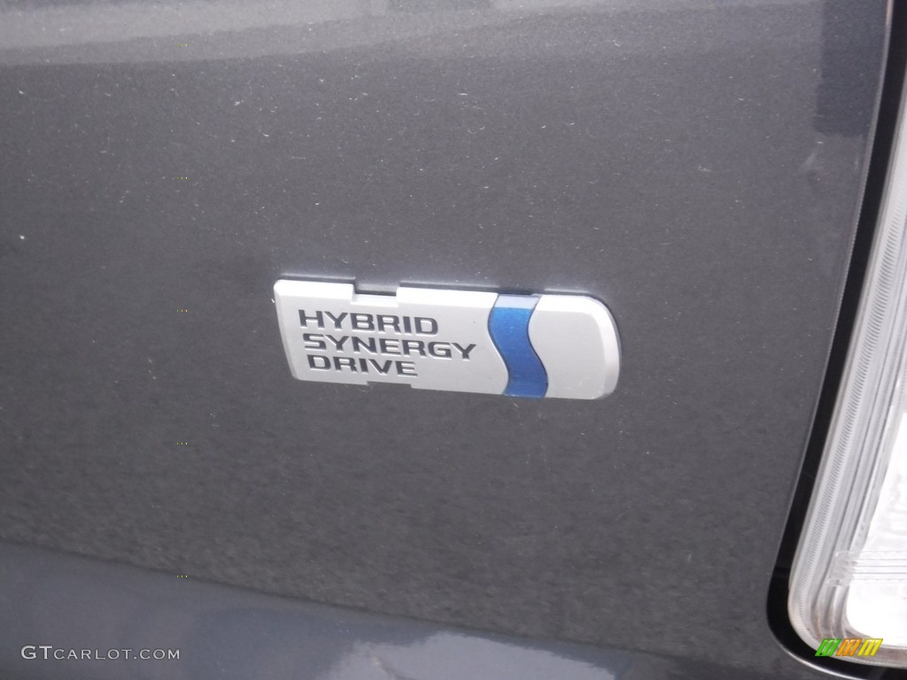 2014 Prius v Five - Magnetic Gray Metallic / Dark Gray photo #10