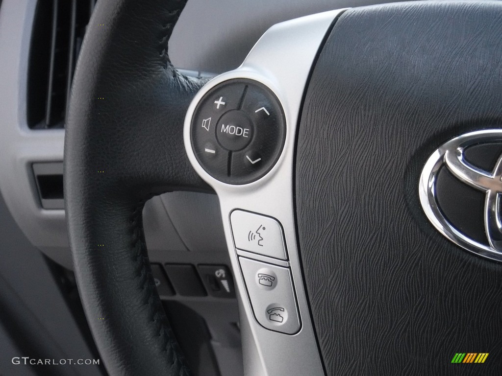 2014 Prius v Five - Magnetic Gray Metallic / Dark Gray photo #18