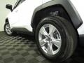 Super White - RAV4 XLE AWD Photo No. 10