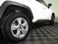 Super White - RAV4 XLE AWD Photo No. 16