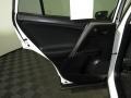 Super White - RAV4 LE Photo No. 21