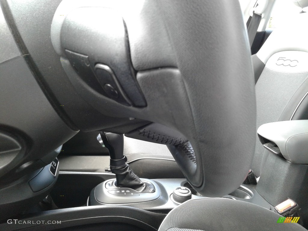 2016 Fiat 500X Easy AWD Black/Gray Steering Wheel Photo #138234106