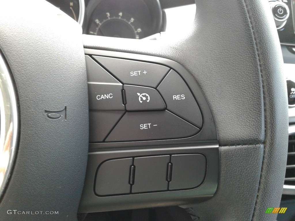 2016 Fiat 500X Easy AWD Black/Gray Steering Wheel Photo #138234283
