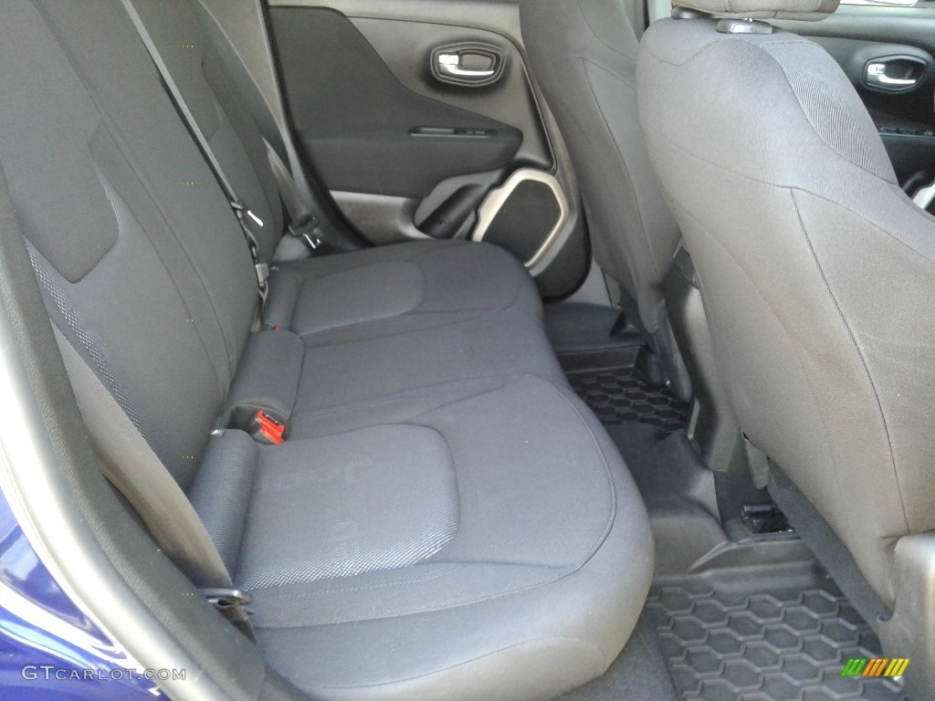 2016 Jeep Renegade Sport 4x4 Rear Seat Photo #138235808