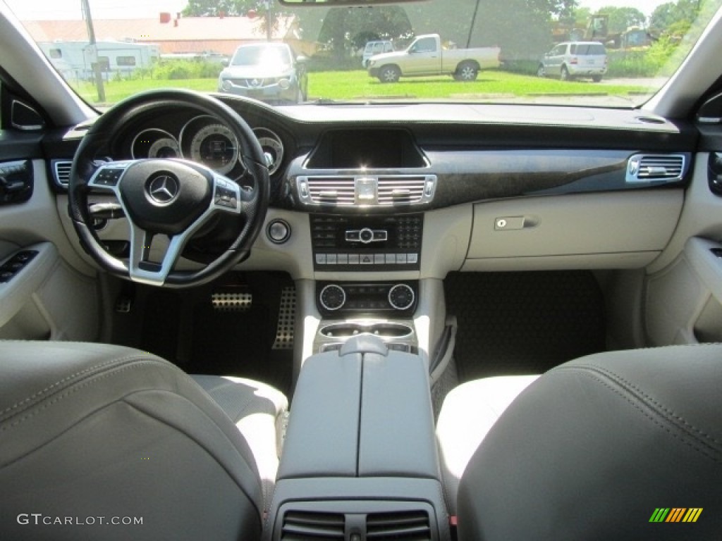 2012 CLS 550 4Matic Coupe - Obsidian Black Metallic / Ash/Black photo #13