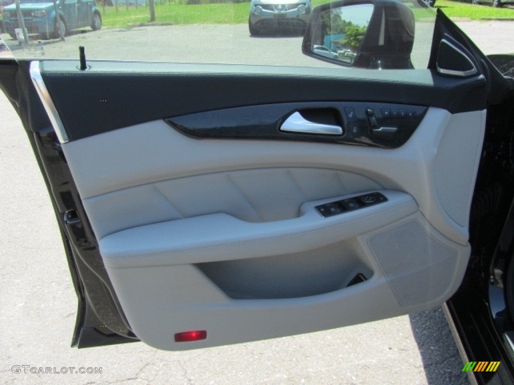 2012 CLS 550 4Matic Coupe - Obsidian Black Metallic / Ash/Black photo #18