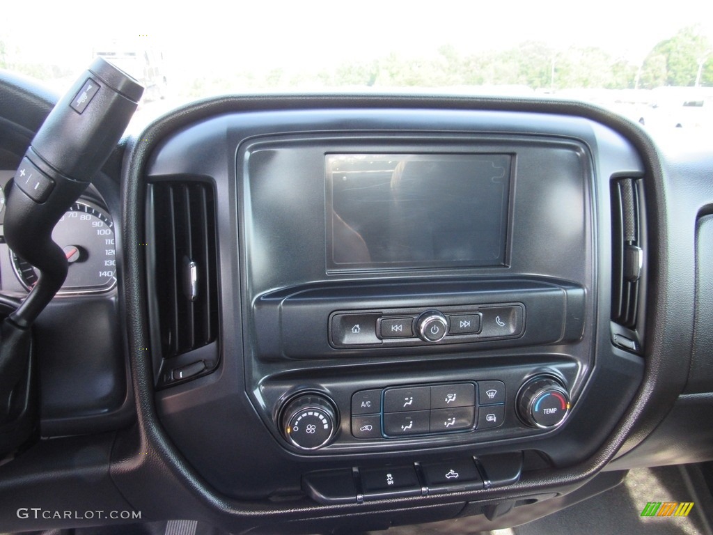 2018 Chevrolet Silverado 2500HD Work Truck Regular Cab Controls Photo #138238204