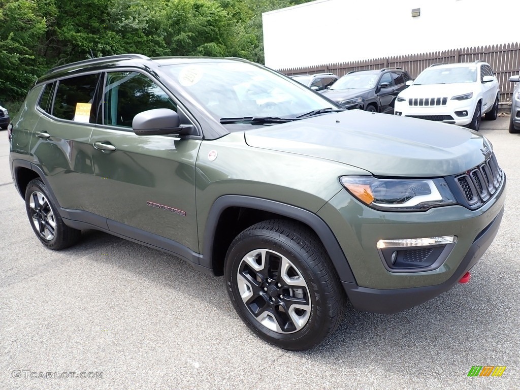 2018 Compass Trailhawk 4x4 - Olive Green Pearl / Black/Ruby Red photo #8