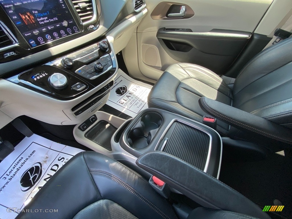 2018 Pacifica Touring L Plus - Copper Pearl / Black/Alloy photo #38