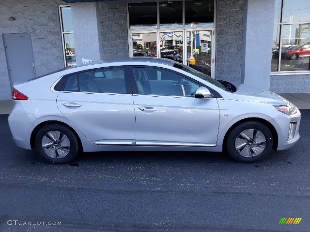 Stellar Silver 2020 Hyundai Ioniq Hybrid SE Exterior Photo #138238495
