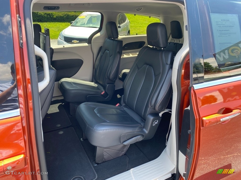 2018 Pacifica Touring L Plus - Copper Pearl / Black/Alloy photo #44