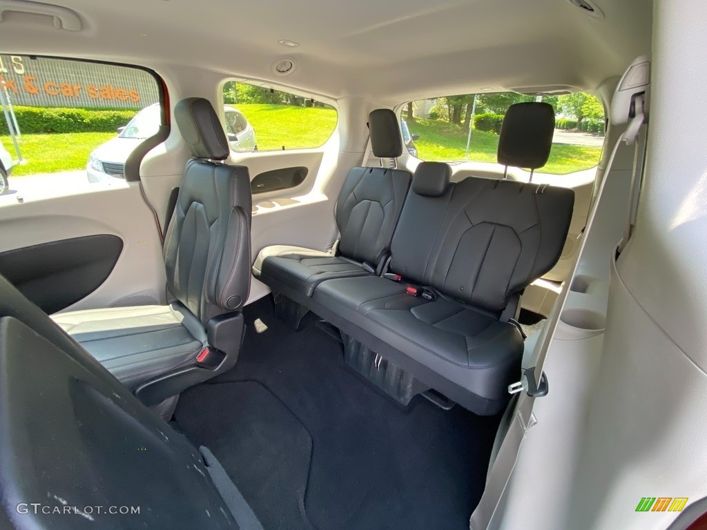 2018 Pacifica Touring L Plus - Copper Pearl / Black/Alloy photo #45