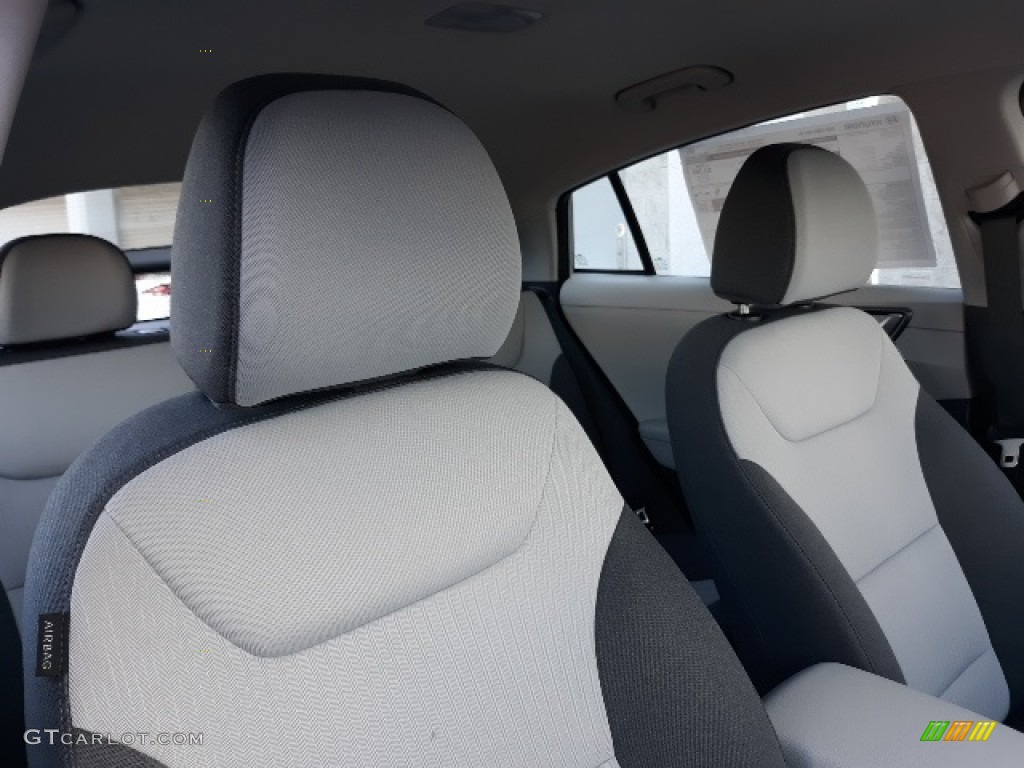 2020 Hyundai Ioniq Hybrid SE Front Seat Photo #138239210
