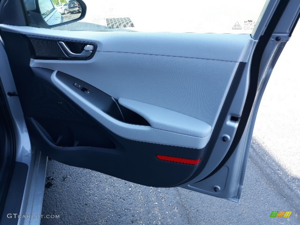 2020 Hyundai Ioniq Hybrid SE Door Panel Photos
