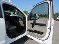 Oxford White - F350 Super Duty XL Crew Cab 4x4 Photo No. 33