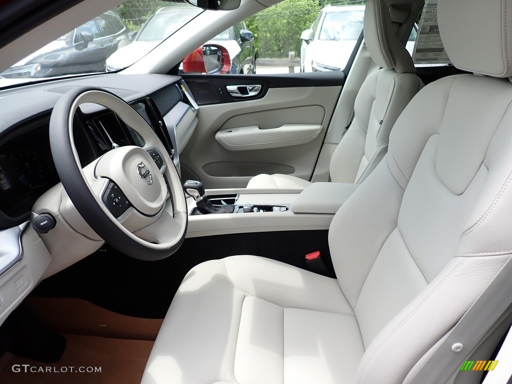 Blonde Interior 2020 Volvo XC60 T6 AWD Momentum Photo #138242906