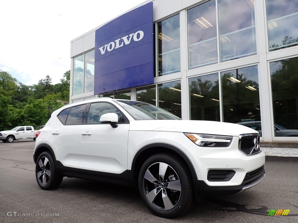 2020 XC40 T5 Momentum AWD - Ice White / Blond/Charcoal photo #1