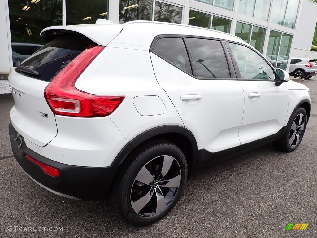 2020 XC40 T5 Momentum AWD - Ice White / Blond/Charcoal photo #2