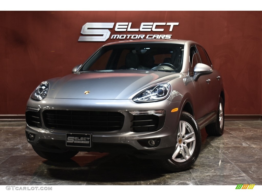 2016 Cayenne  - Meteor Grey Metallic / Black photo #1