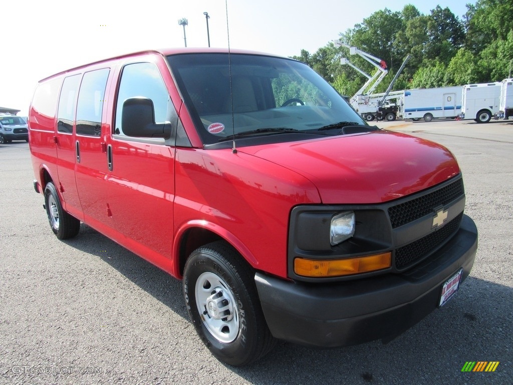 2015 Express 3500 Cargo WT - Red Hot / Medium Pewter photo #57