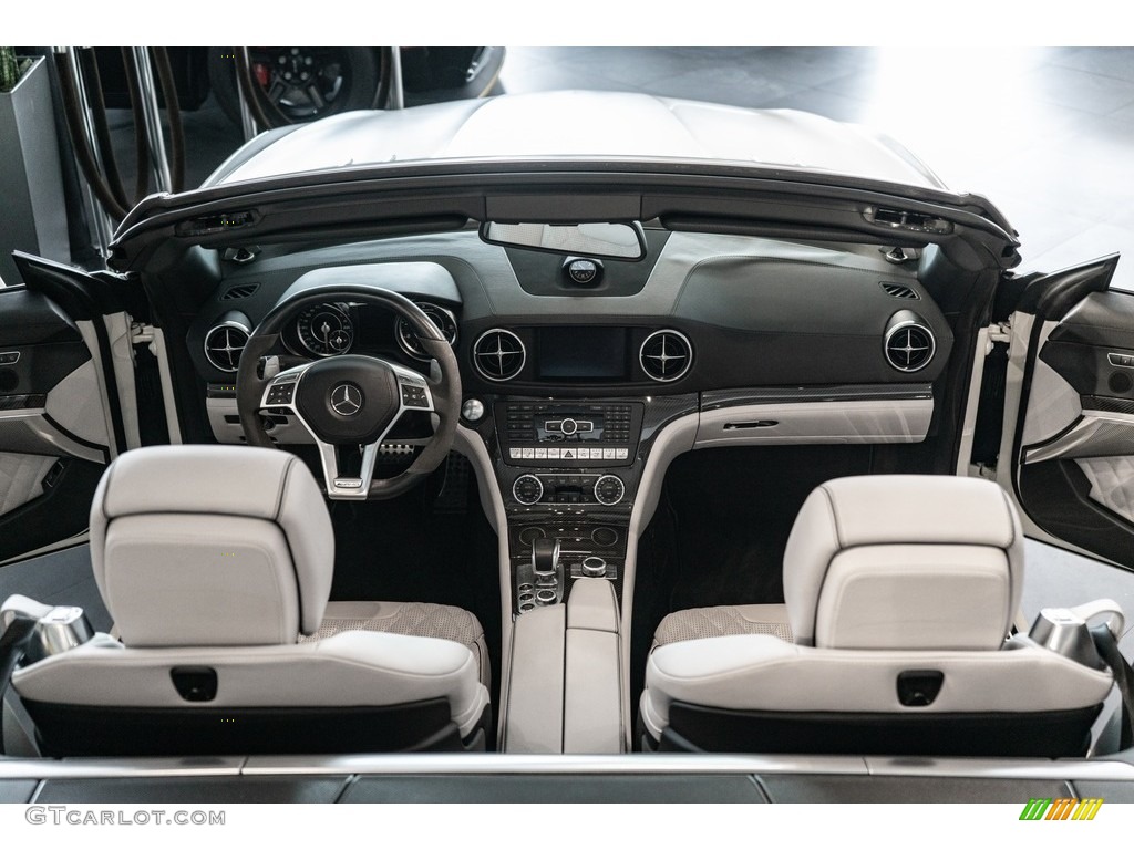 2013 Mercedes-Benz SL 65 AMG Roadster Dashboard Photos