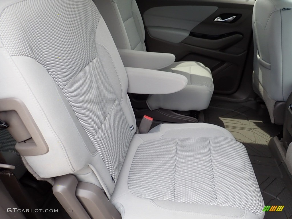 2018 Traverse LT AWD - Pepperdust Metallic / Dark Atmosphere/Medium Ash Gray photo #18