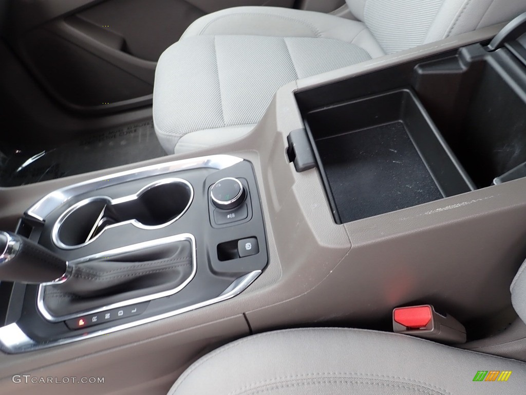 2018 Traverse LT AWD - Pepperdust Metallic / Dark Atmosphere/Medium Ash Gray photo #26