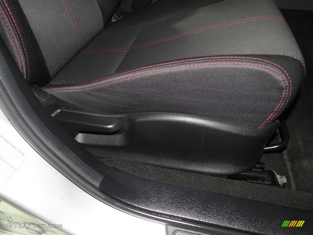 2011 Impreza WRX Sedan - Spark Silver Metallic / Carbon Black photo #25