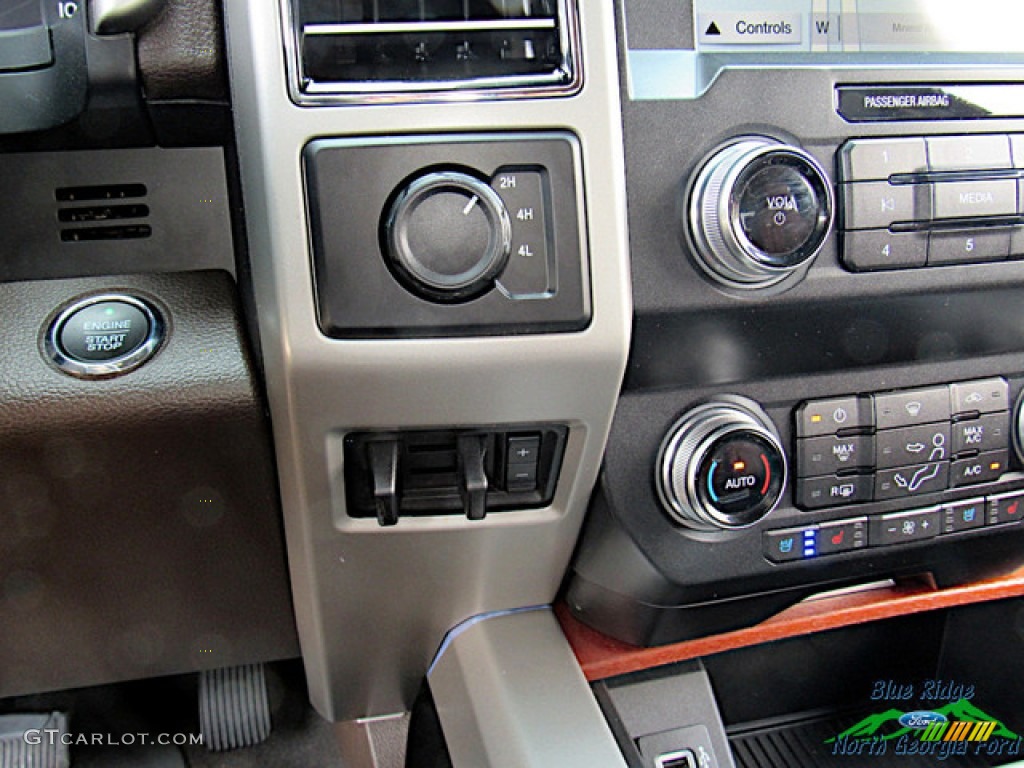 2019 F450 Super Duty King Ranch Crew Cab 4x4 - Agate Black / King Ranch Java photo #25