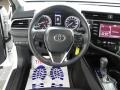 Super White - Camry SE Photo No. 29