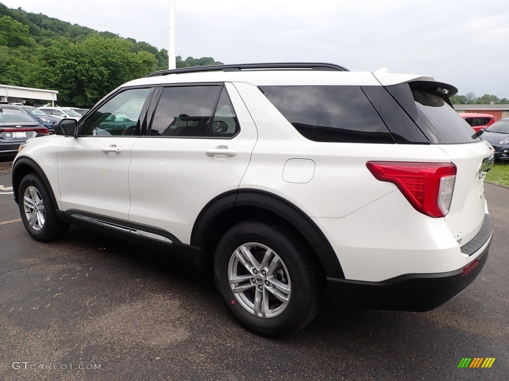 2020 Explorer XLT 4WD - Oxford White / Sandstone photo #6