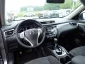 Dashboard of 2016 Rogue SV