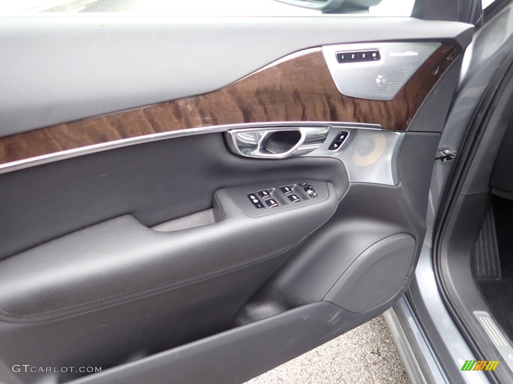 2016 Volvo XC90 T6 AWD Charcoal Door Panel Photo #138257274