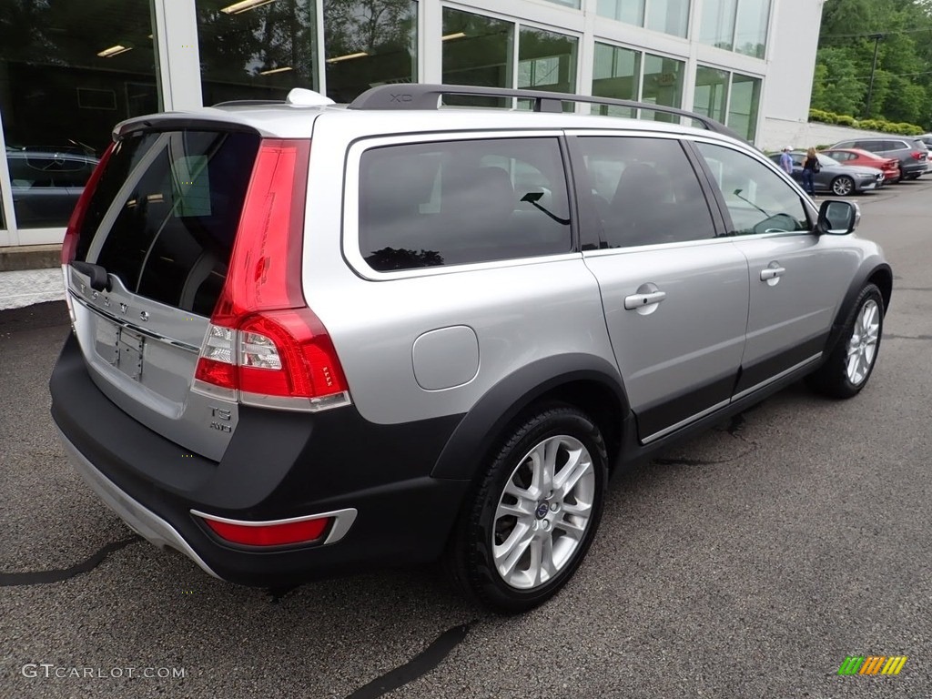 2016 XC70 T5 AWD - Bright Silver Metallic / Off Black photo #3