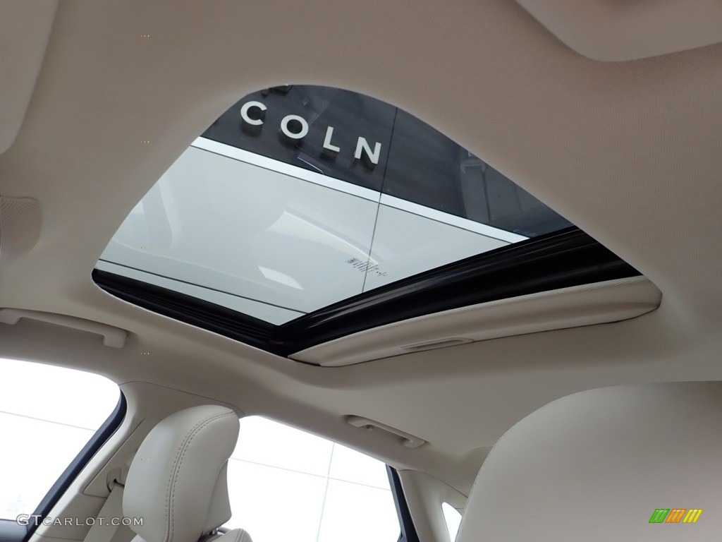 2017 Lincoln MKZ Select AWD Sunroof Photo #138257619