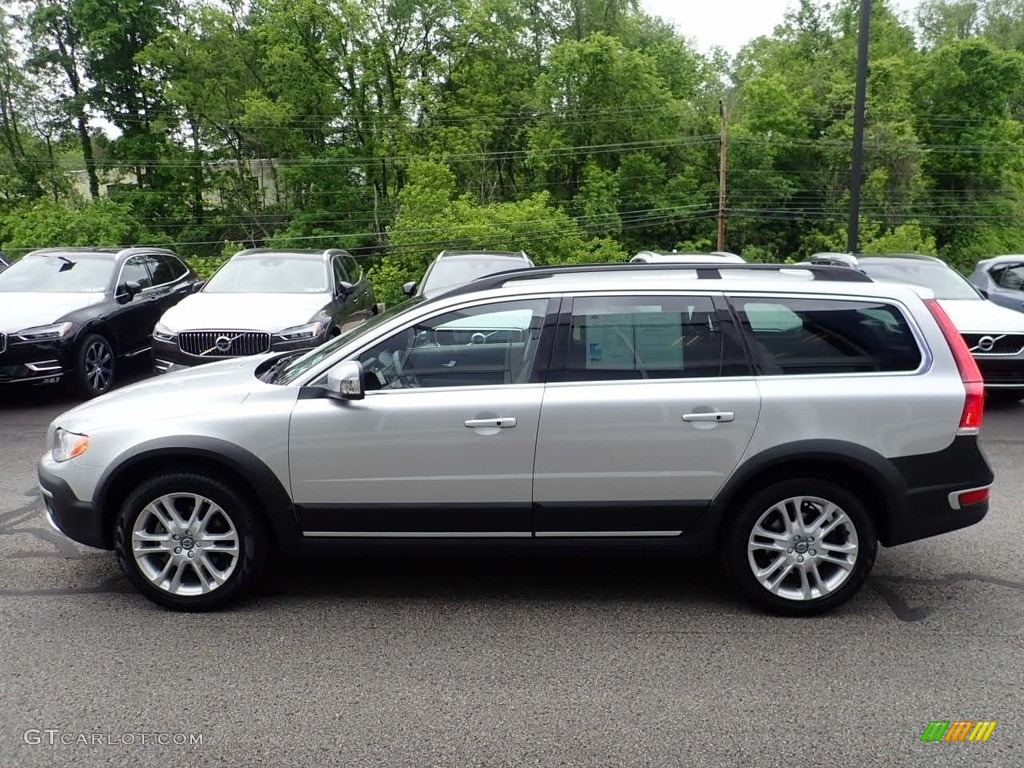 Bright Silver Metallic 2016 Volvo XC70 T5 AWD Exterior Photo #138257640