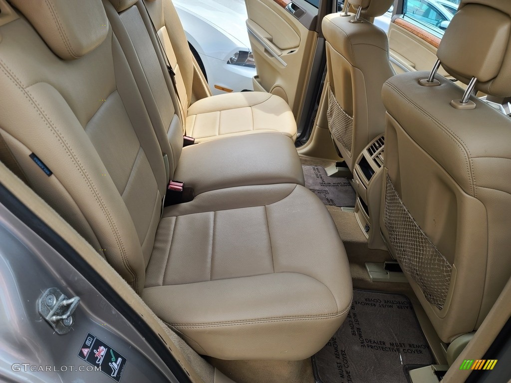 2009 ML 350 4Matic - Sand Beige Metallic / Cashmere photo #16