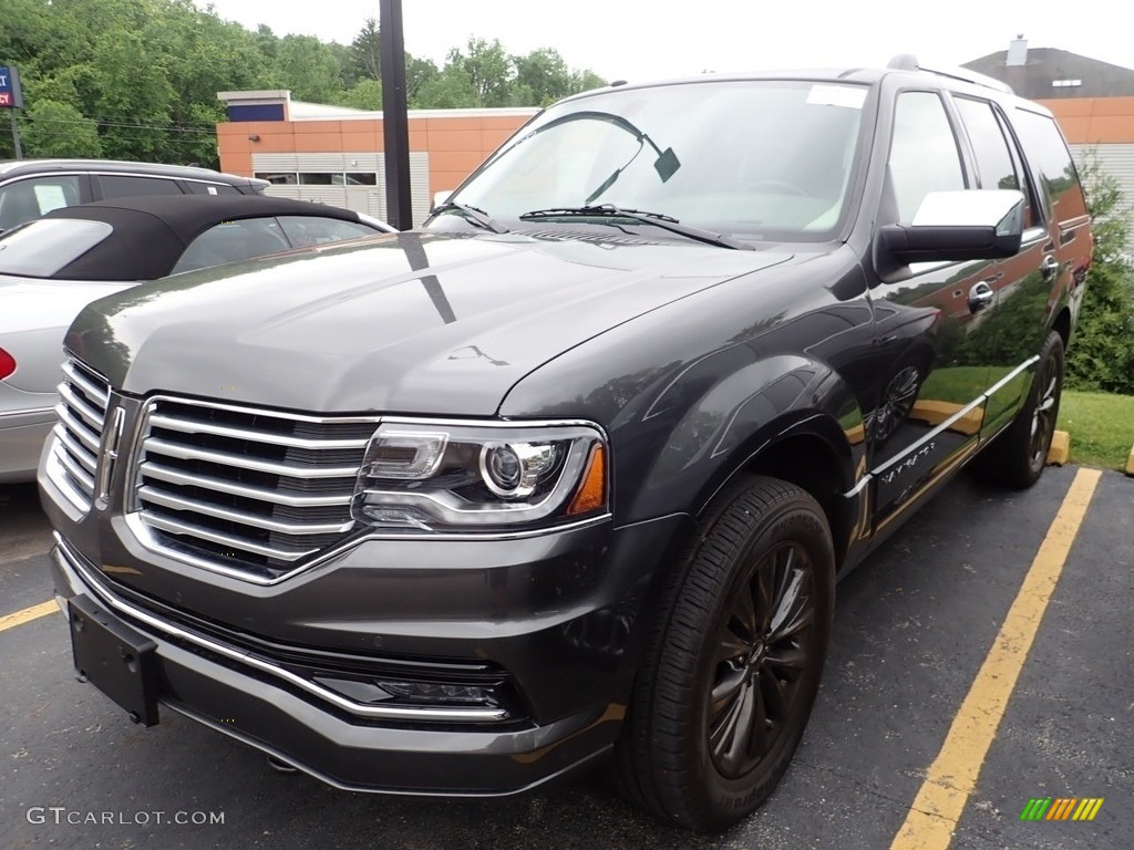 2017 Navigator Select 4x4 - Magnetic Gray / Medium Light Stone photo #1