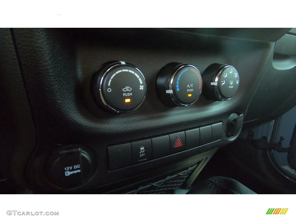 2015 Wrangler Sport 4x4 - Anvil / Black photo #14
