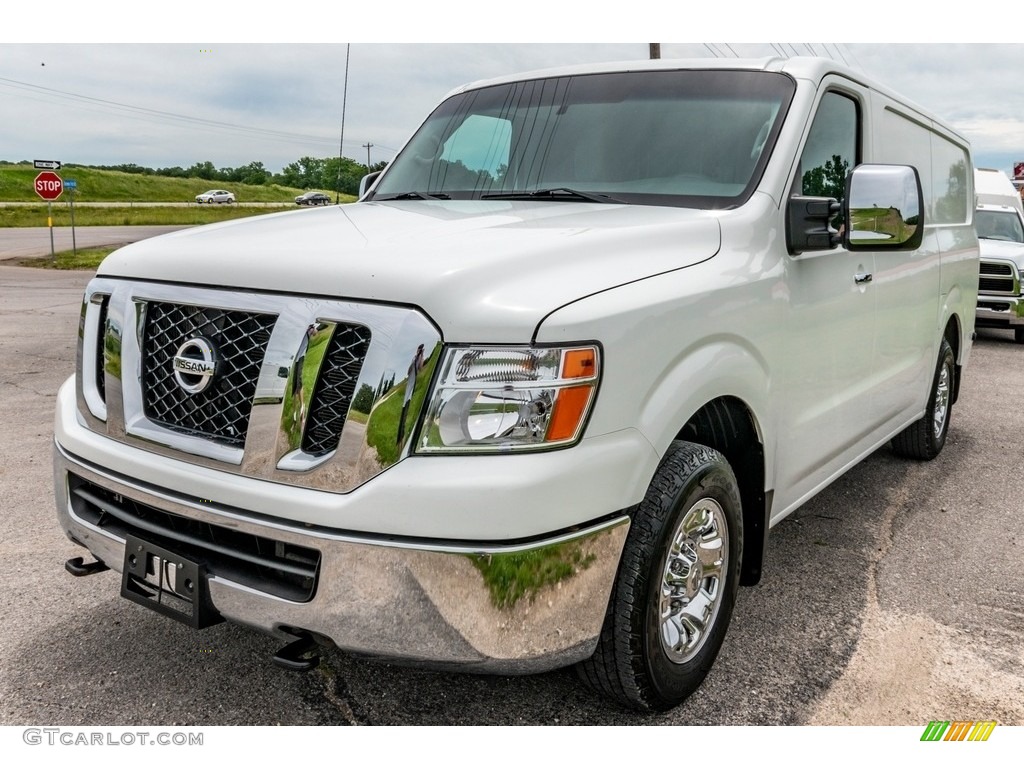 2016 Nissan NV 2500 HD S Cargo Exterior Photos