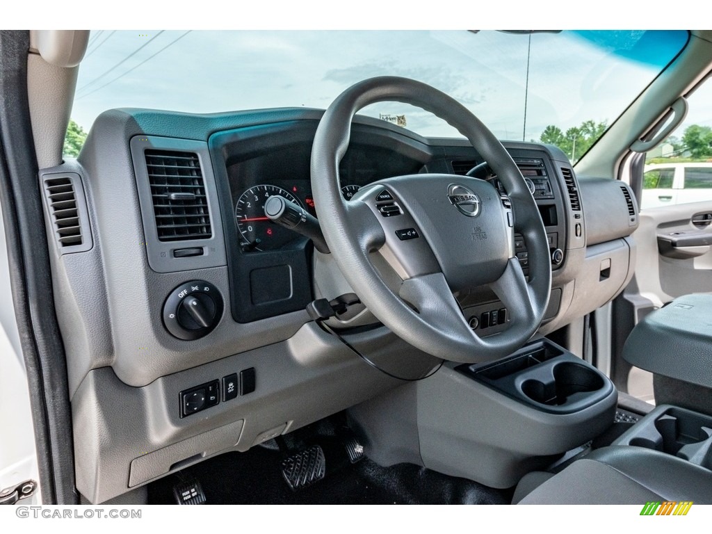 2015 Nissan NV 2500 HD S Cargo Charcoal Dashboard Photo #138267059