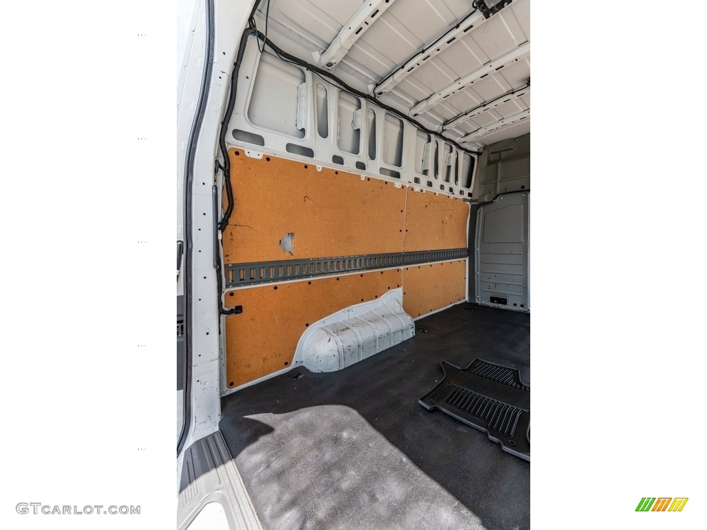 2015 Nissan NV 2500 HD S Cargo Trunk Photo #138267110