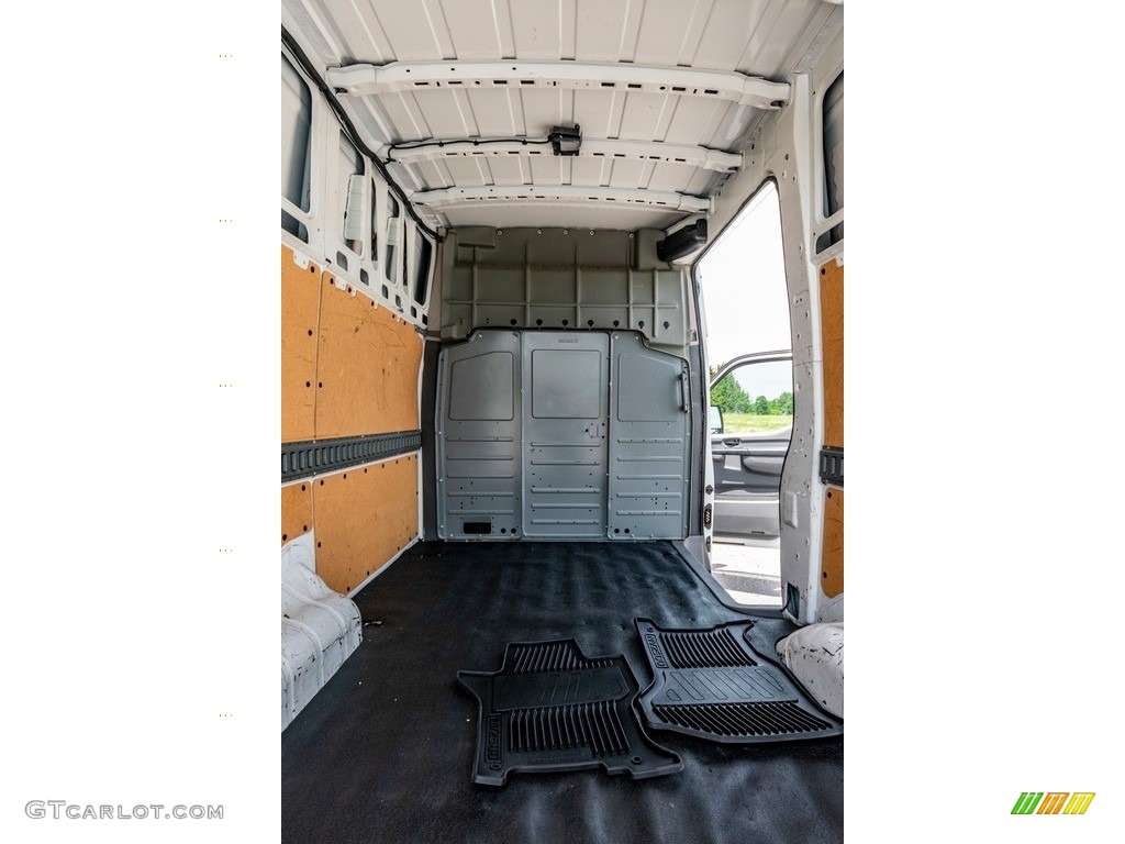2015 Nissan NV 2500 HD S Cargo Trunk Photo #138267125