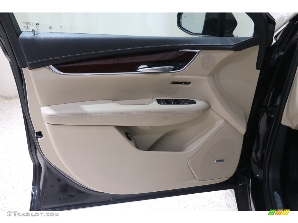2019 Cadillac XT5 Premium Luxury Door Panel Photos