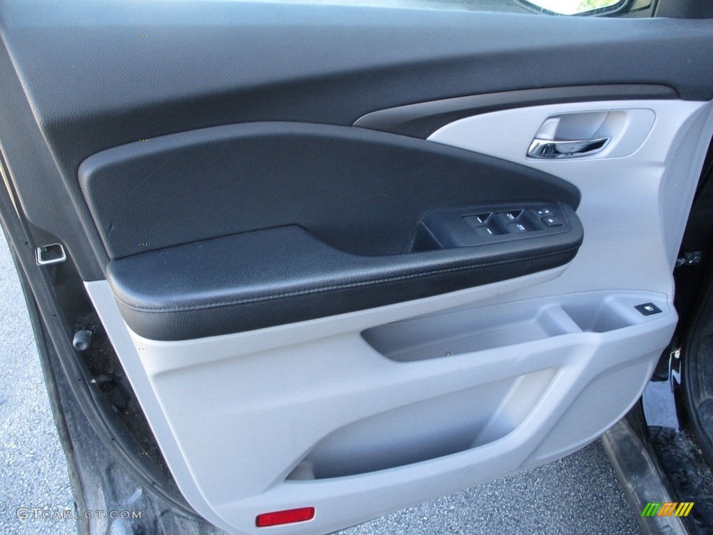 2016 Pilot EX AWD - Crystal Black Pearl / Gray photo #10