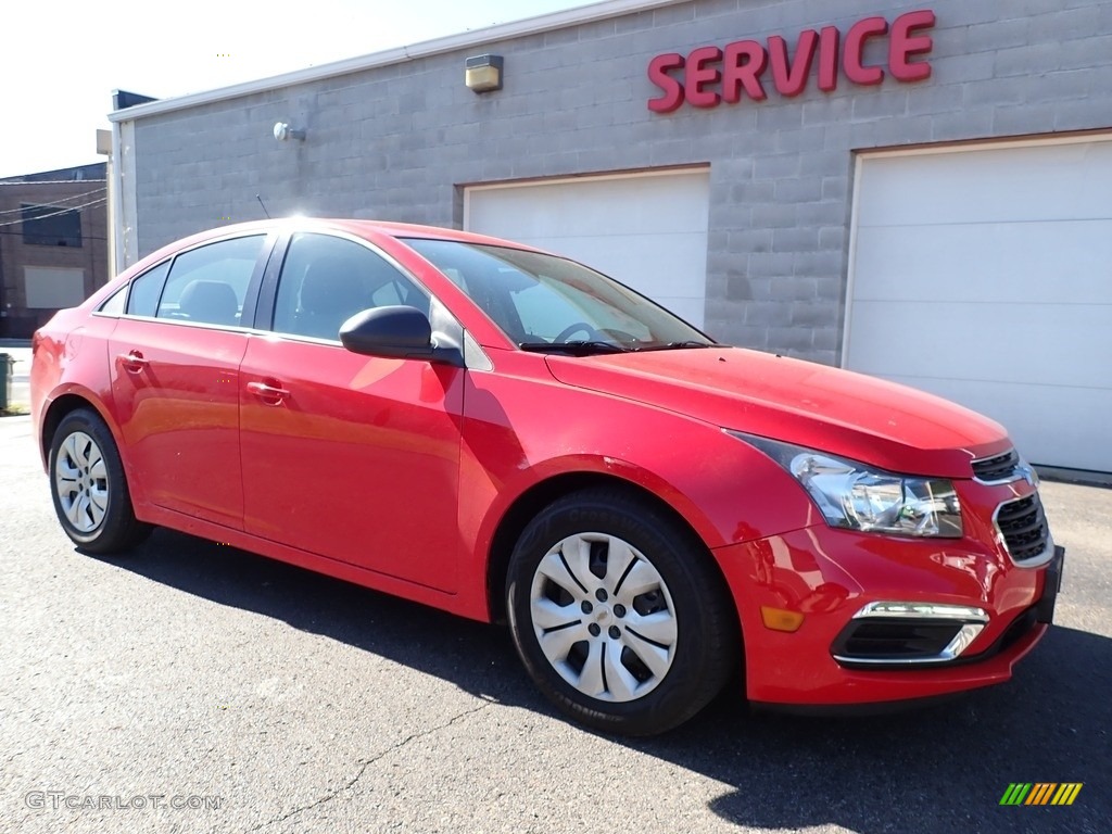 2015 Cruze LS - Red Hot / Jet Black/Medium Titanium photo #9